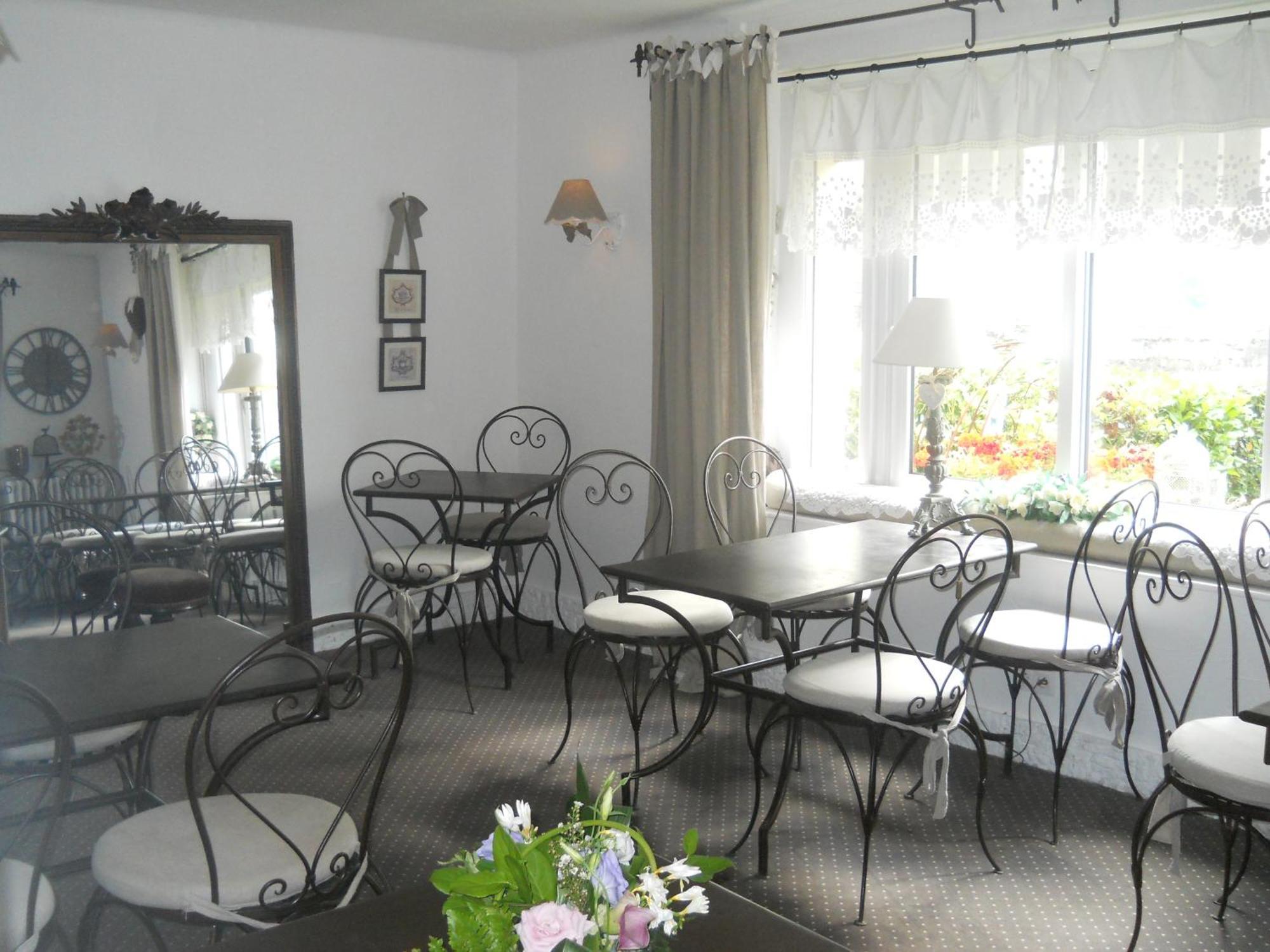 Hotel Boutique Saint-Louis Лізьє Екстер'єр фото