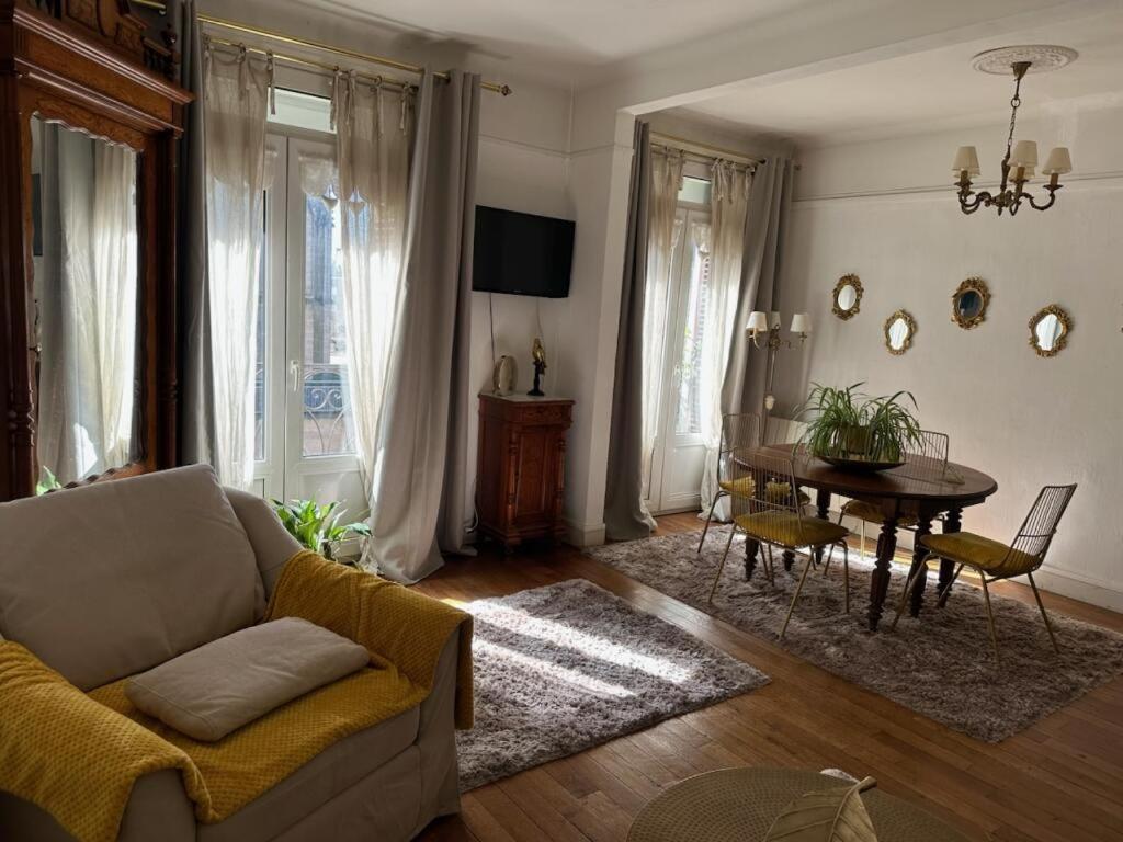 Hotel Boutique Saint-Louis Лізьє Екстер'єр фото